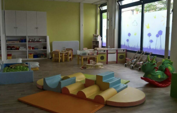 Micro Crèche Montessori Abicou - La Maison Bleue
