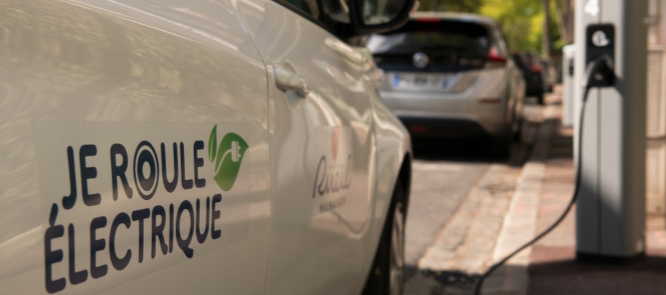 borne électrique