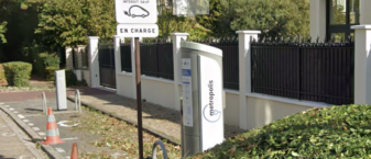 Borne de recharge électrique Rue du Lieutenant-Colonel Driant