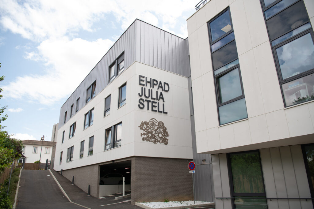 ehpad julia stell - Agrandir l'image, fenêtre modale
