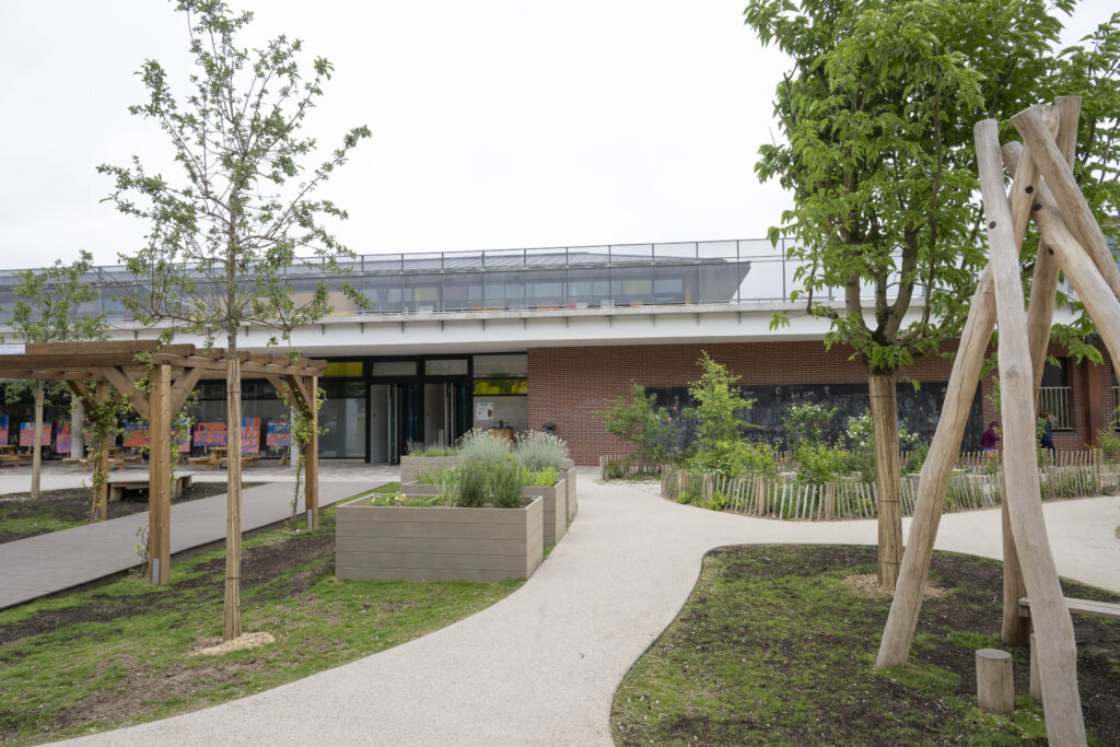 cours oasis tuck stell - Agrandir l'image, fenêtre modale