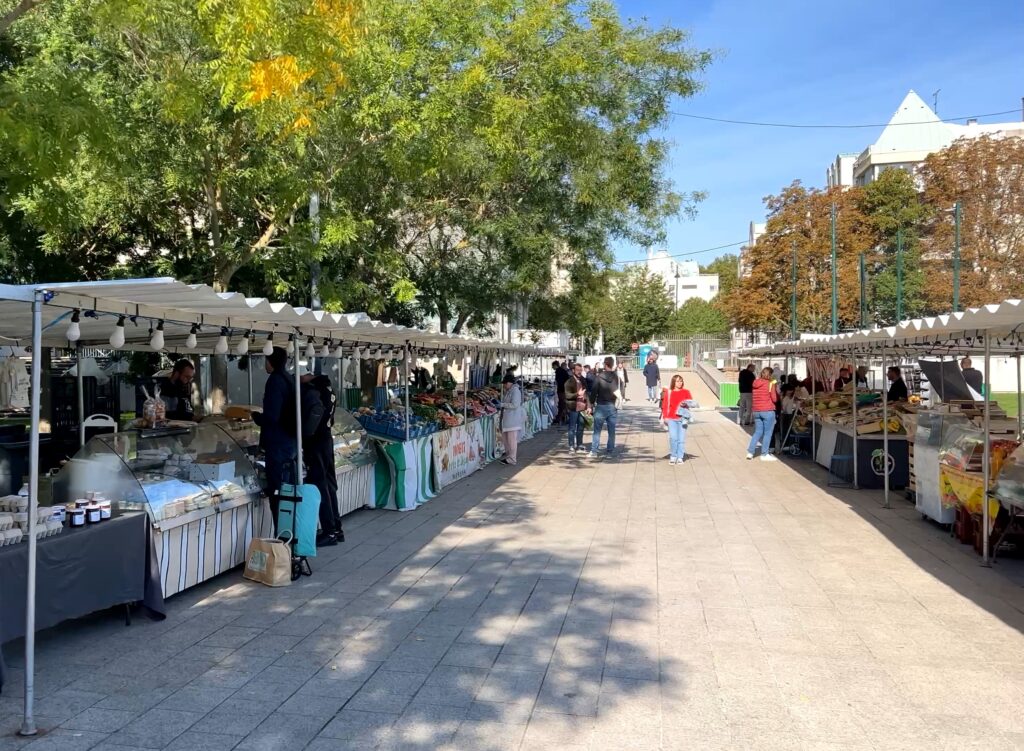 marché michel ricard - Agrandir l'image, fenêtre modale
