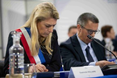 Agrandir l'image 101 sur 118, fenêtre modale