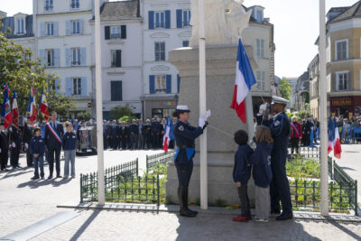 Agrandir l'image 84 sur 186, fenêtre modale