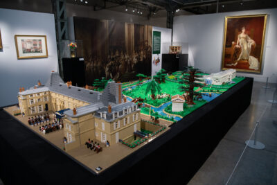 Exposition Lego - Agrandir l'image 12 sur 12, fenêtre modale