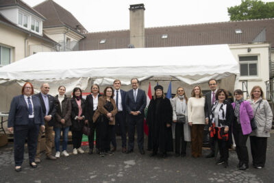 Agrandir l'image 9 sur 13, fenêtre modale