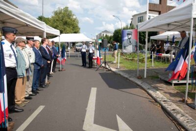 Agrandir l'image 13 sur 49, fenêtre modale