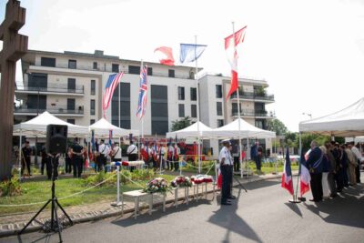 Agrandir l'image 18 sur 49, fenêtre modale