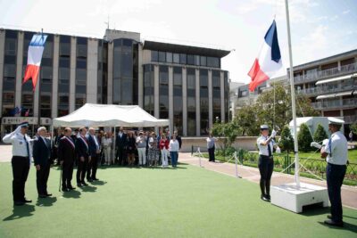 Agrandir l'image 4 sur 34, fenêtre modale