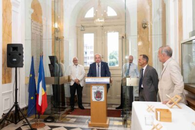 Agrandir l'image 11 sur 26, fenêtre modale