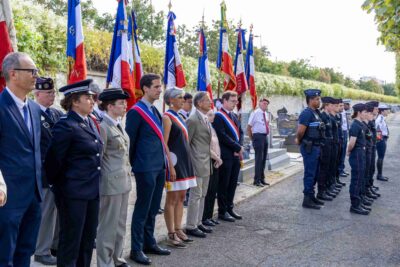 Agrandir l'image 16 sur 43, fenêtre modale