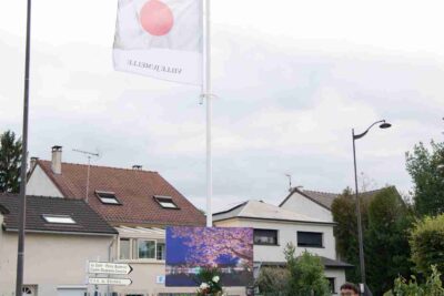 Agrandir l'image 30 sur 53, fenêtre modale