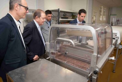 Agrandir l'image 12 sur 21, fenêtre modale