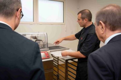 Agrandir l'image 13 sur 21, fenêtre modale