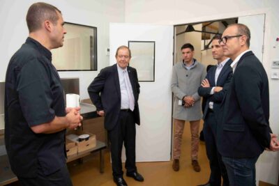Agrandir l'image 18 sur 21, fenêtre modale